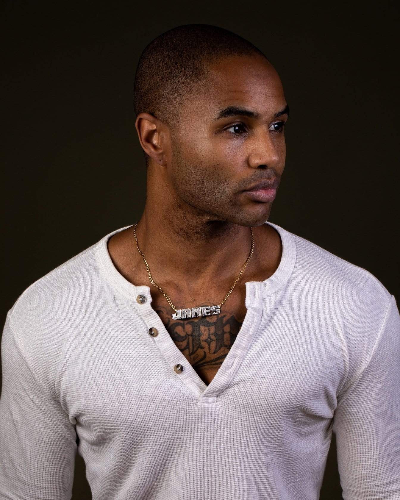 Ari&Lia MENS Men's Single Plated Name Necklace With Curb Chain