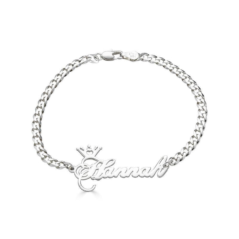 Ari&Lia Delicate Crown Name Bracelet