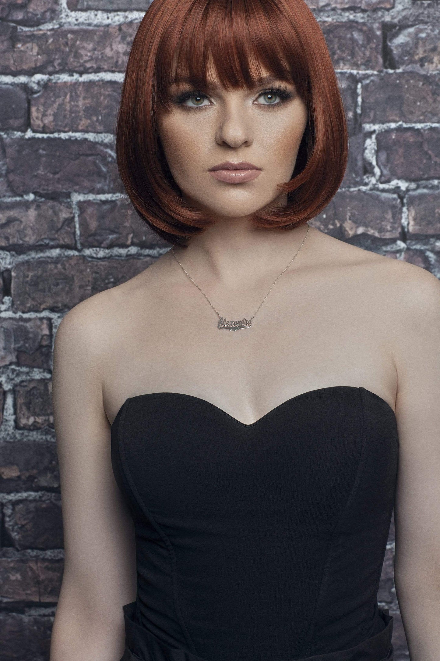 Ari&Lia Single & Trendy Single High Polish Name Necklace With Underline Heart
