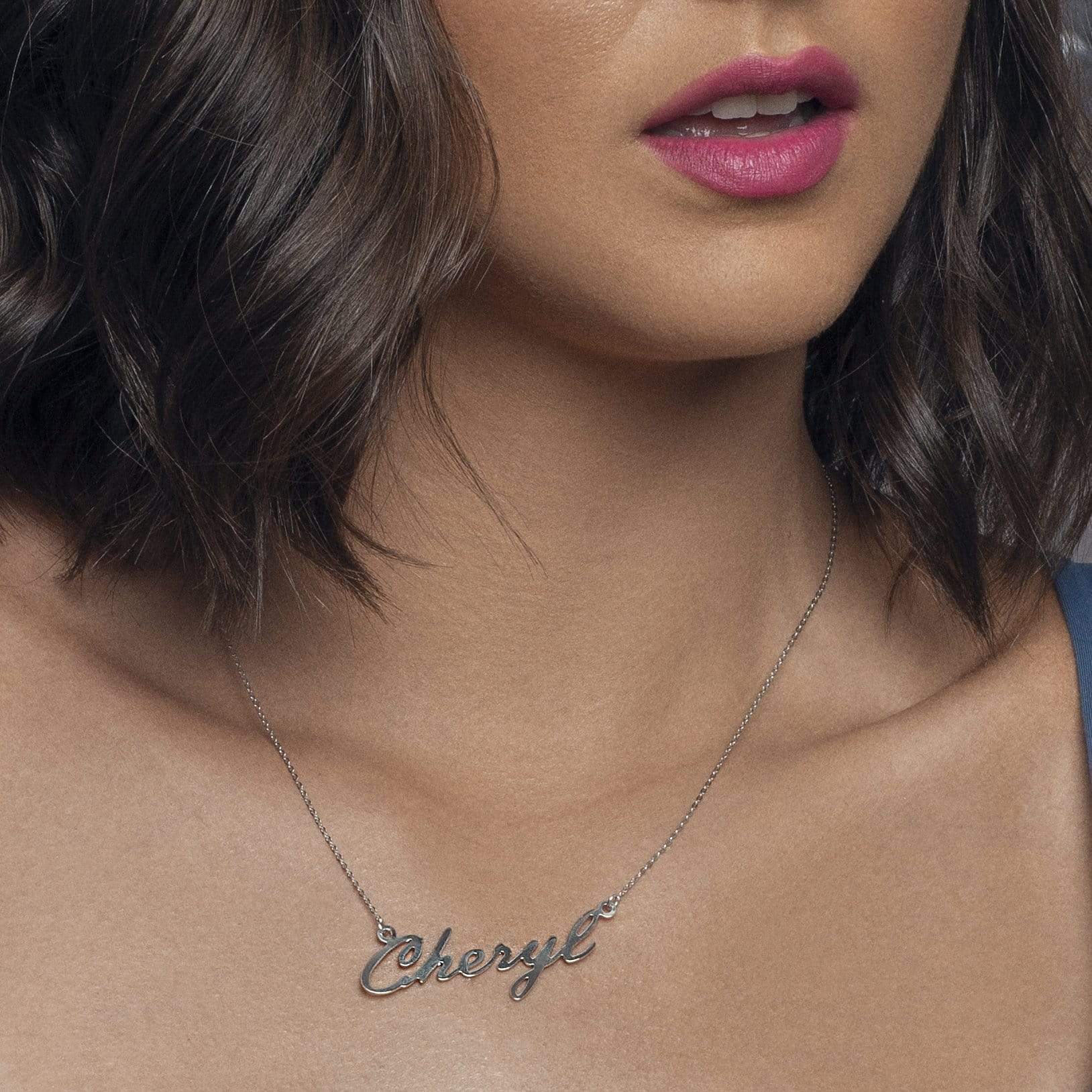 Ari&Lia Single & Trendy Single High Polish Script Cheryl